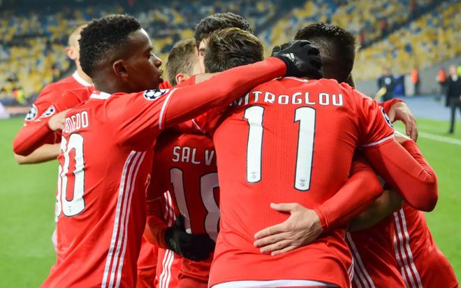 包含本菲卡训练开放日，集结日强势反弹引欢呼，中超在即，心理建设被强调的词条-开元体育